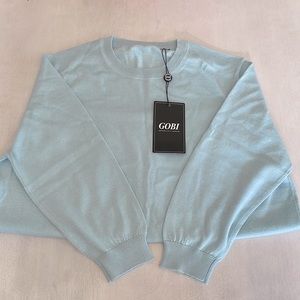 Gobi Cashmere Half Sleeves Sweater.